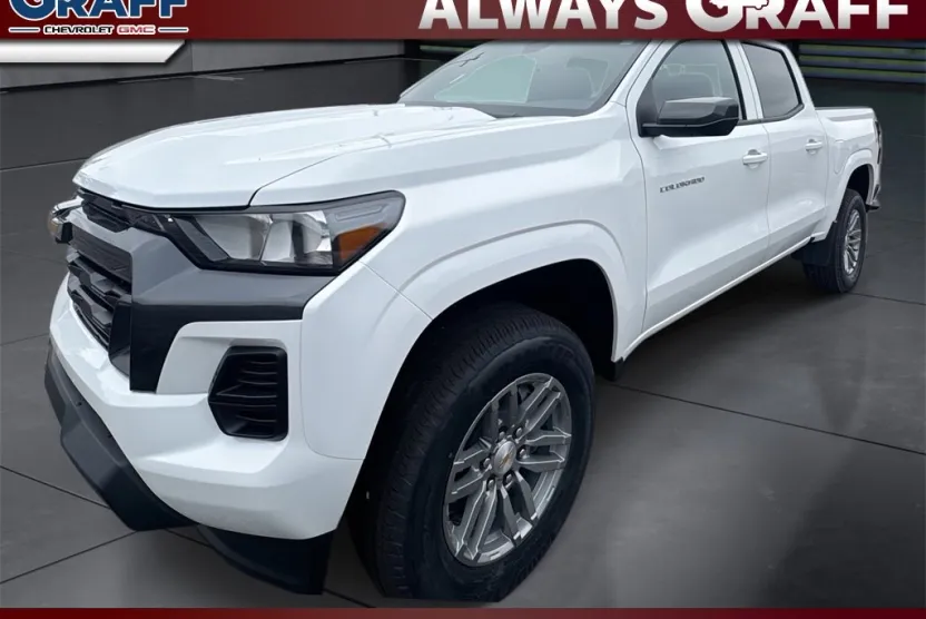 2026 Chevrolet Colorado LT photo 1