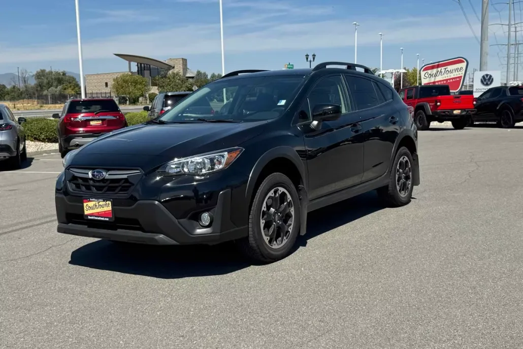 2023 Subaru Crosstrek Premium photo 1
