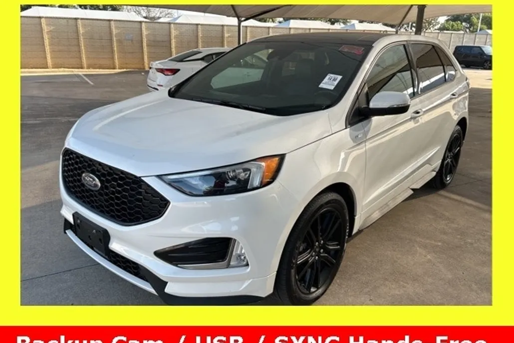 2020 Ford Edge SEL photo 1