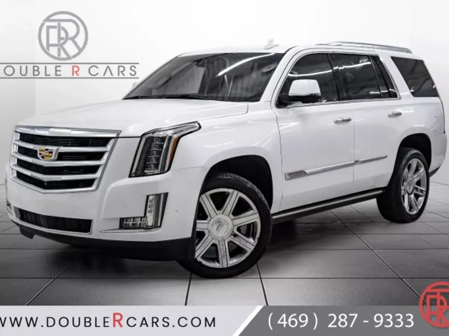 2019 Cadillac Escalade Platinum photo 1