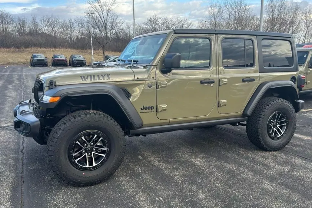 2025 Jeep Wrangler Willys photo 1