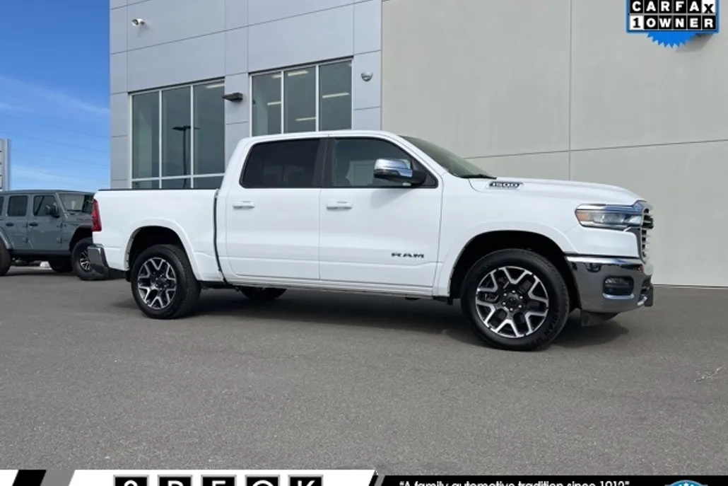 2025 Ram 1500 Laramie photo 1