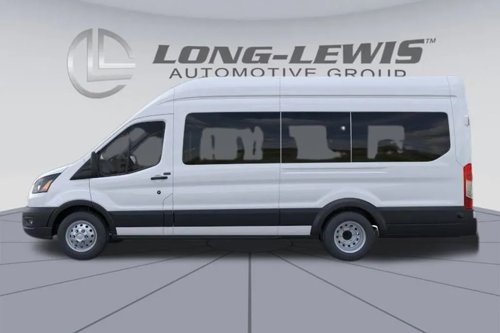 2025 Ford Transit photo 1