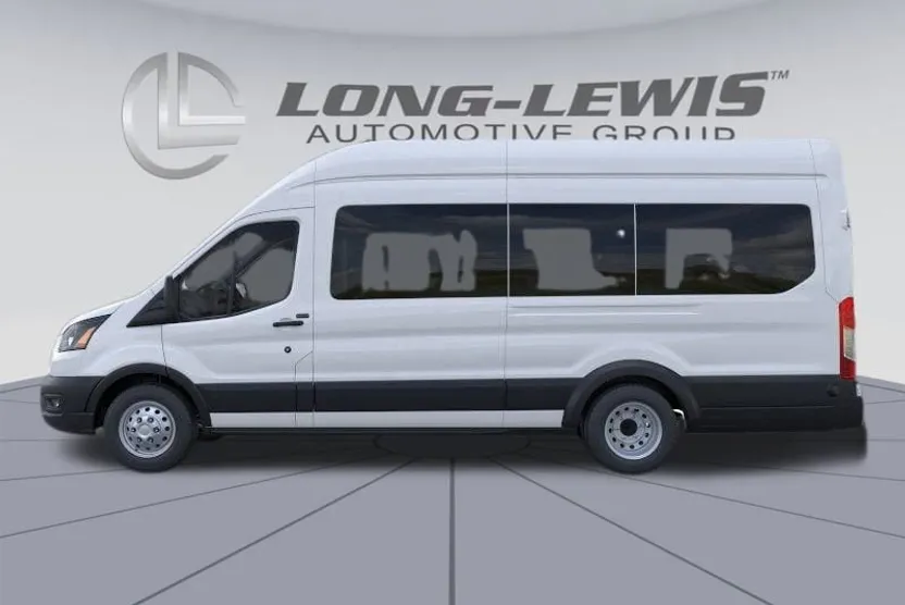 2025 Ford Transit photo 1