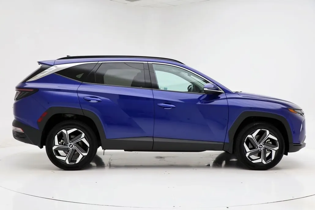 2022 Hyundai Tucson Limited photo 1
