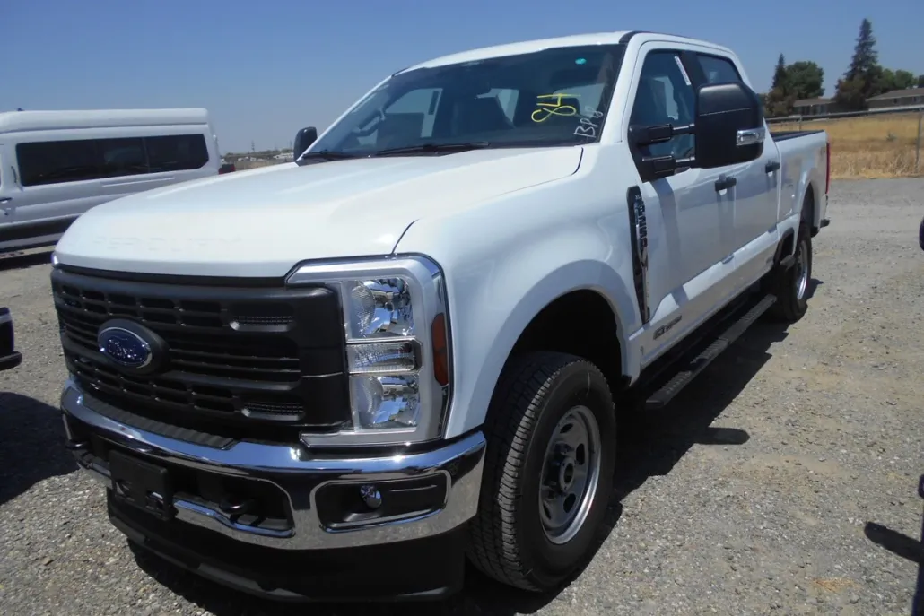 2025 Ford F-250 XL photo 1