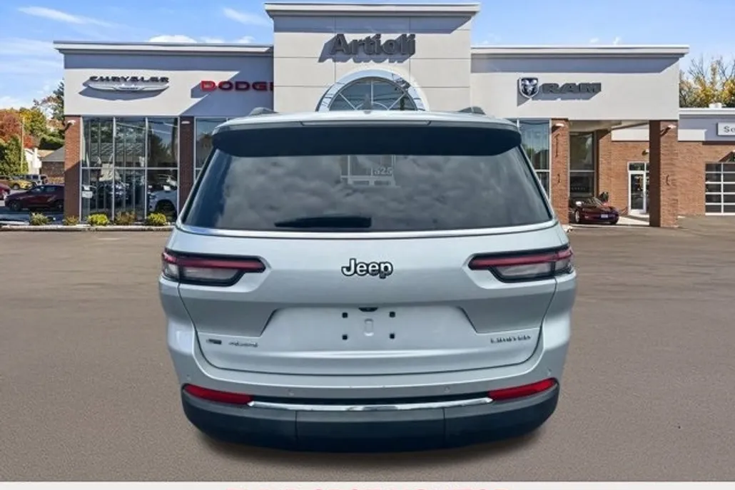 2021 Jeep Grand Cherokee Limited photo 1