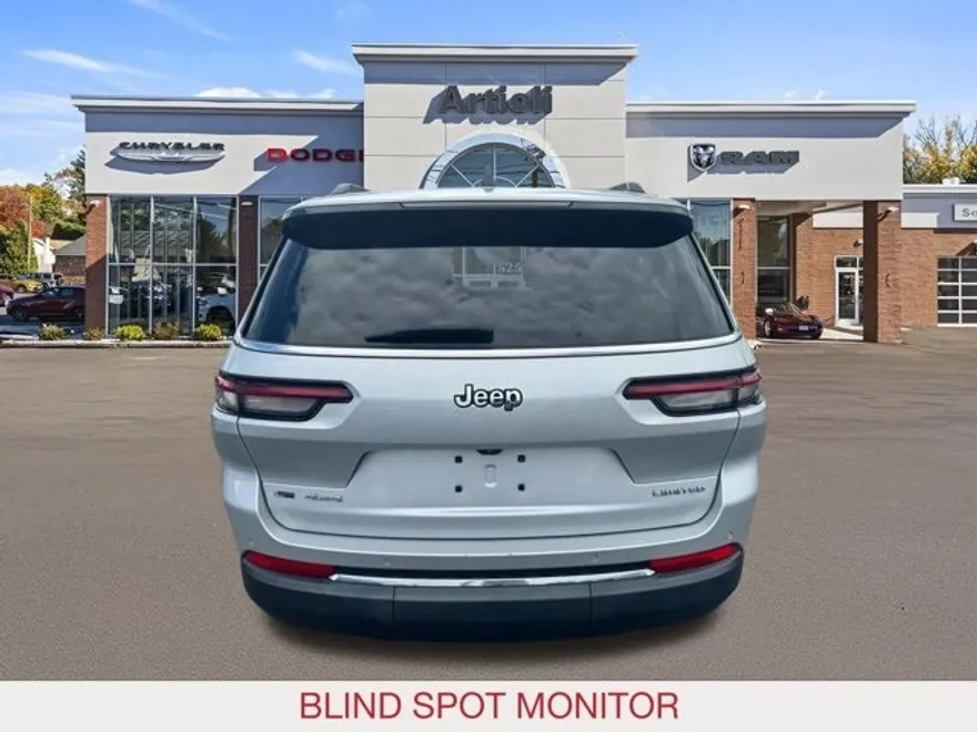 2021 Jeep Grand Cherokee Limited photo 1