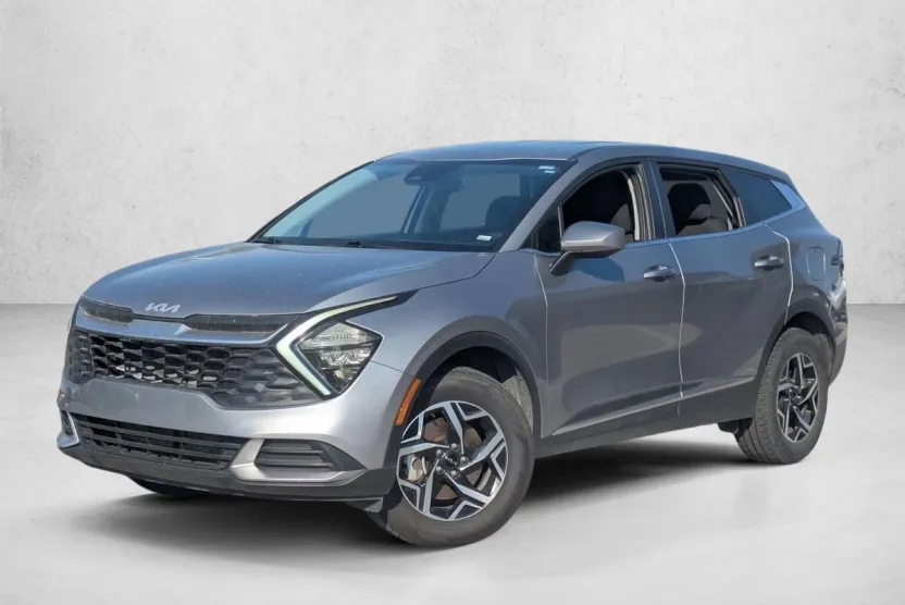 2023 Kia Sportage LX photo 1