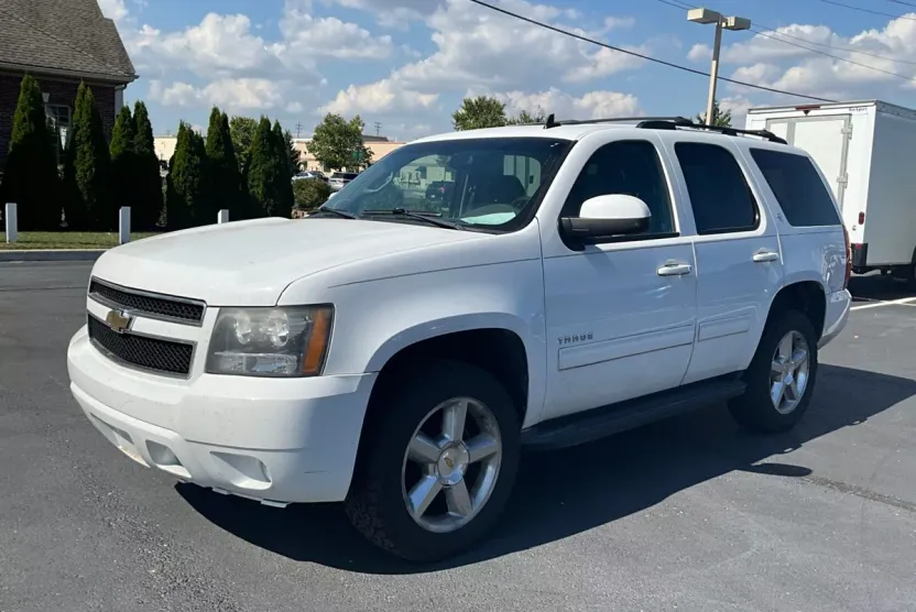 2011 Chevrolet Tahoe LT photo 1