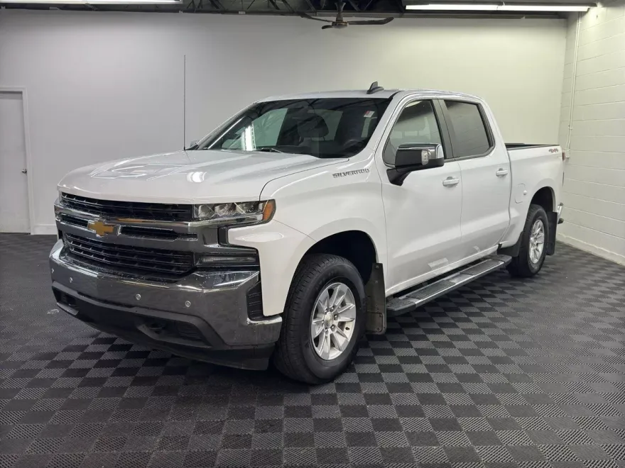 2022 Chevrolet Silverado 1500 photo 1