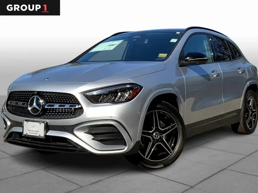 2026 Mercedes Benz GLA 250 4MATIC photo 1