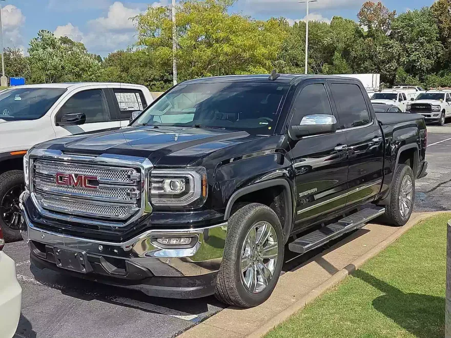 2018 Gmc Sierra 1500 SLT photo 1