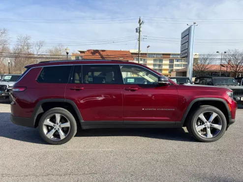 2021 Jeep Grand Cherokee L photo 4