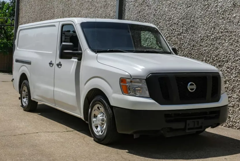2013 Nissan NV1500 photo 1