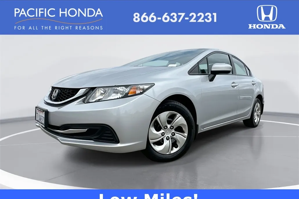 2015 Honda Civic LX photo 1
