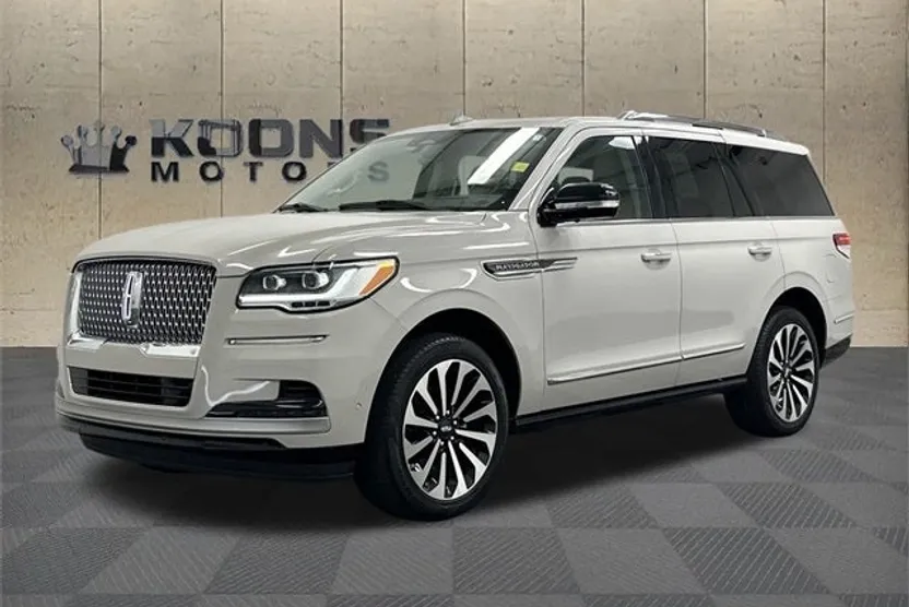 2022 Lincoln Navigator Reserve photo 1