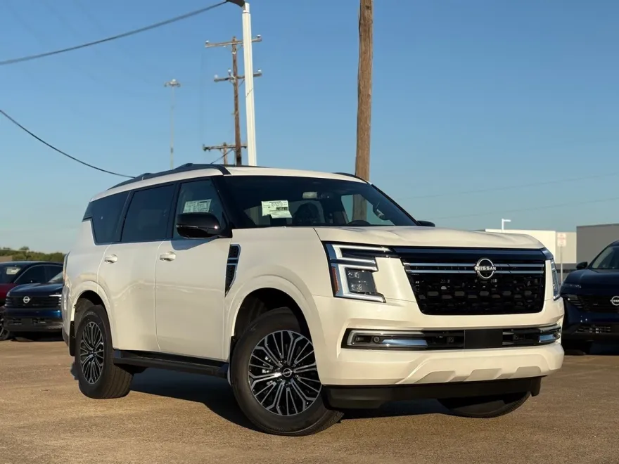 2026 Nissan Armada SL photo 1