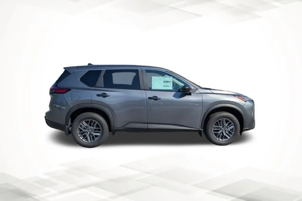 2026 Nissan Rogue S photo 1