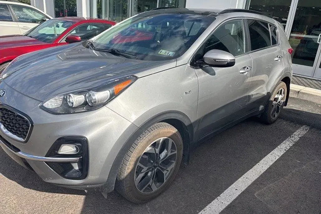 2020 Kia Sportage EX photo 1