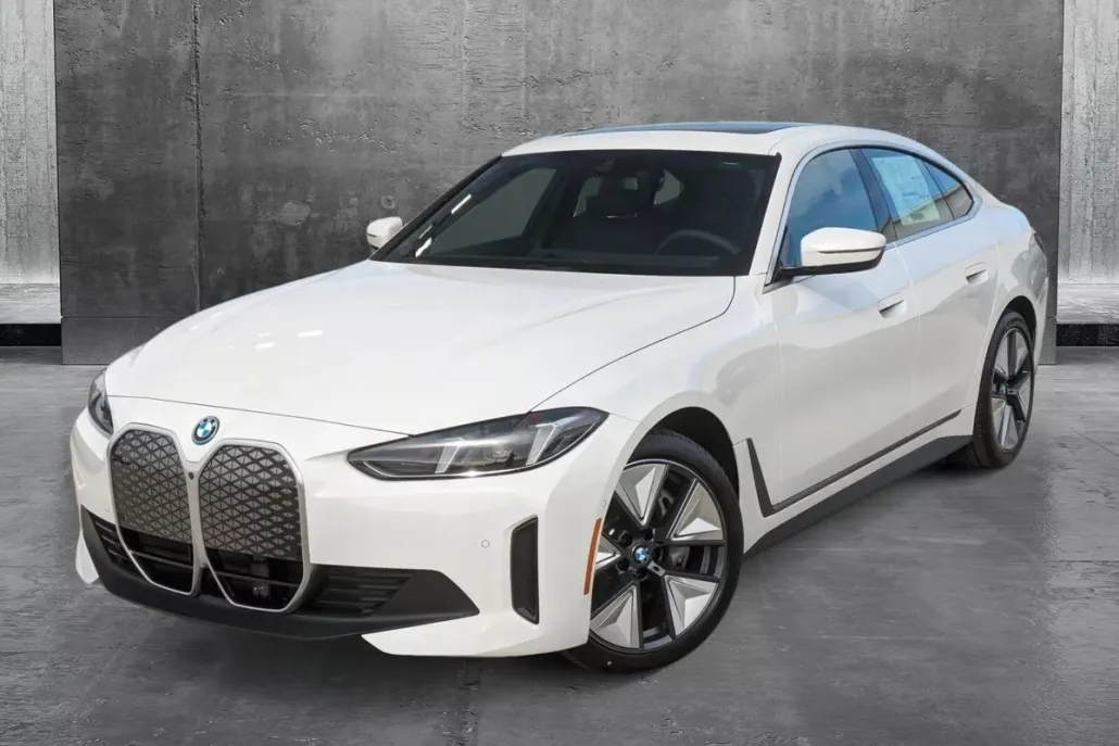 2025 Bmw i4 xDrive40 photo 1