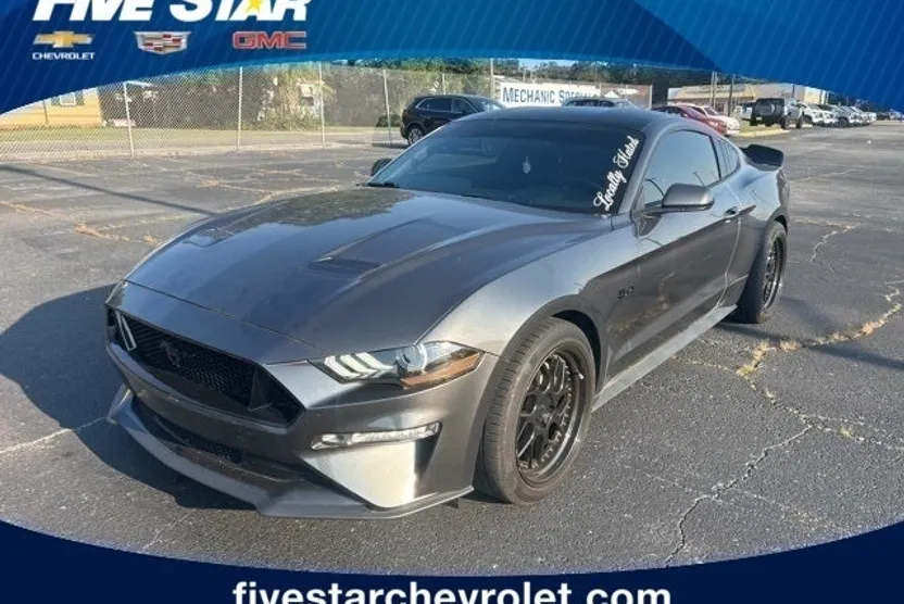 2020 Ford Mustang GT photo 1