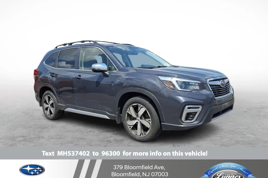 2021 Subaru Forester Touring photo 1