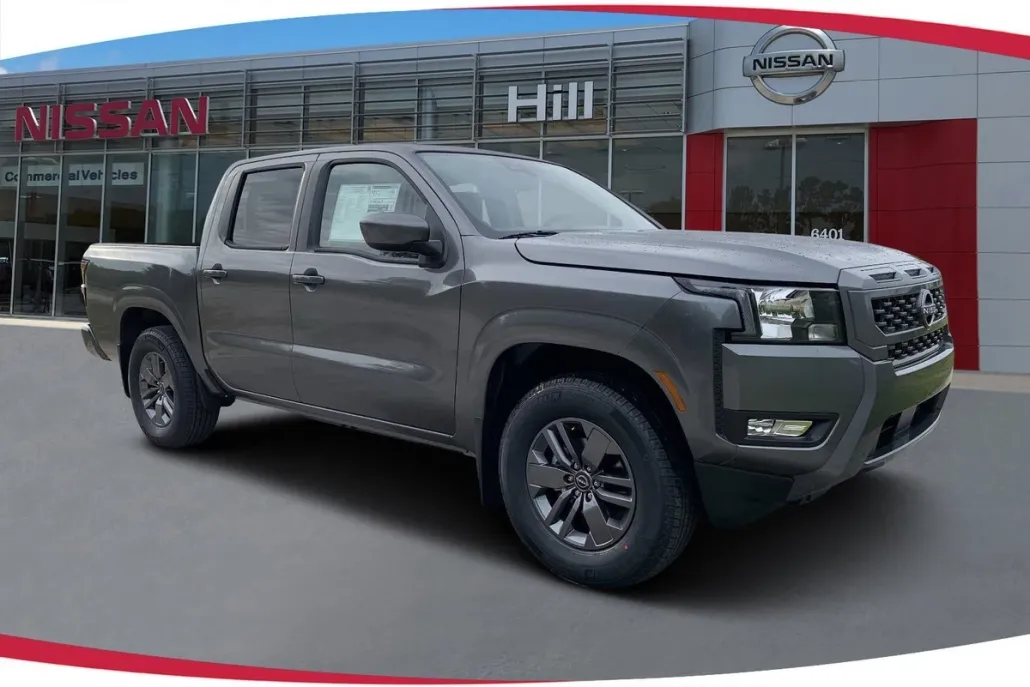 2025 Nissan Frontier Crew Cab SV photo 1