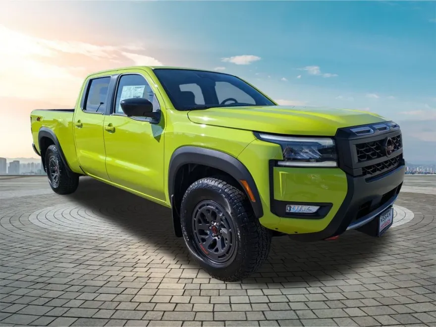 2026 Nissan Frontier PRO-4X photo 1