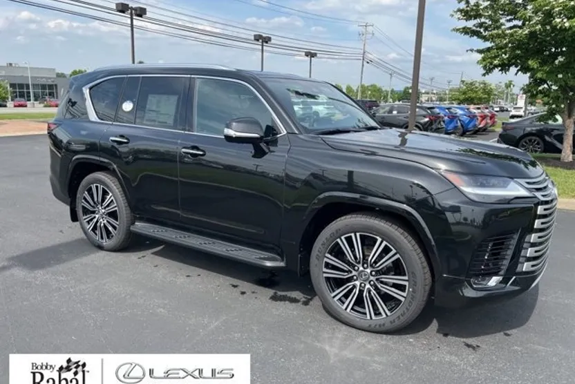 2025 Lexus LX 600 Luxury photo 1