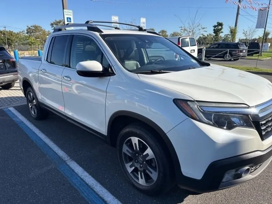 2019 Honda Ridgeline RTL-E photo 1