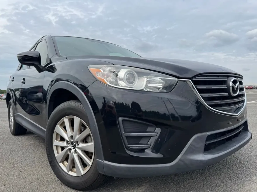 2016 Mazda CX-5 Sport photo 1