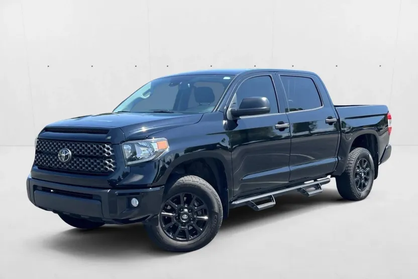 2021 Toyota Tundra SR5 CrewMax photo 1