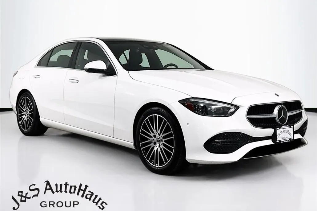 2022 Mercedes Benz C 300 photo 1