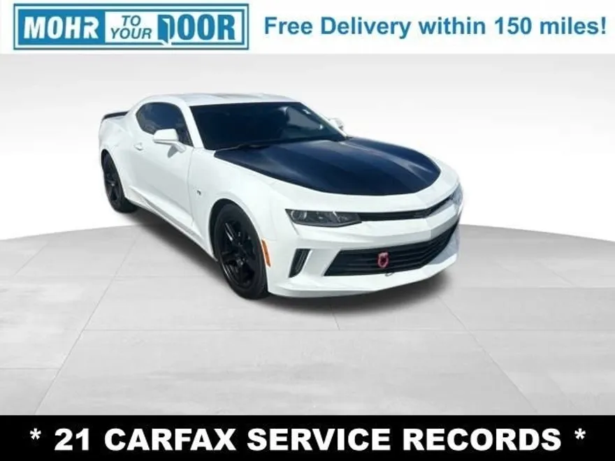 2016 Chevrolet Camaro 1LT photo 1