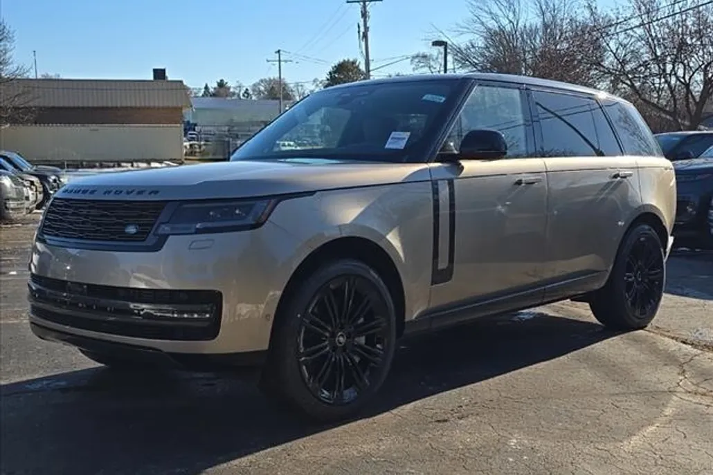 2025 Land Rover Range Rover SE photo 1