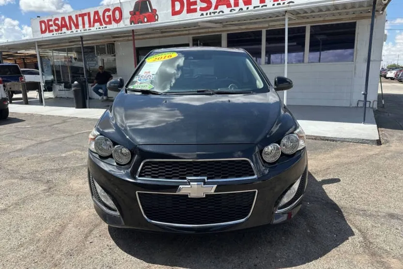 2016 Chevrolet Sonic RS photo 1
