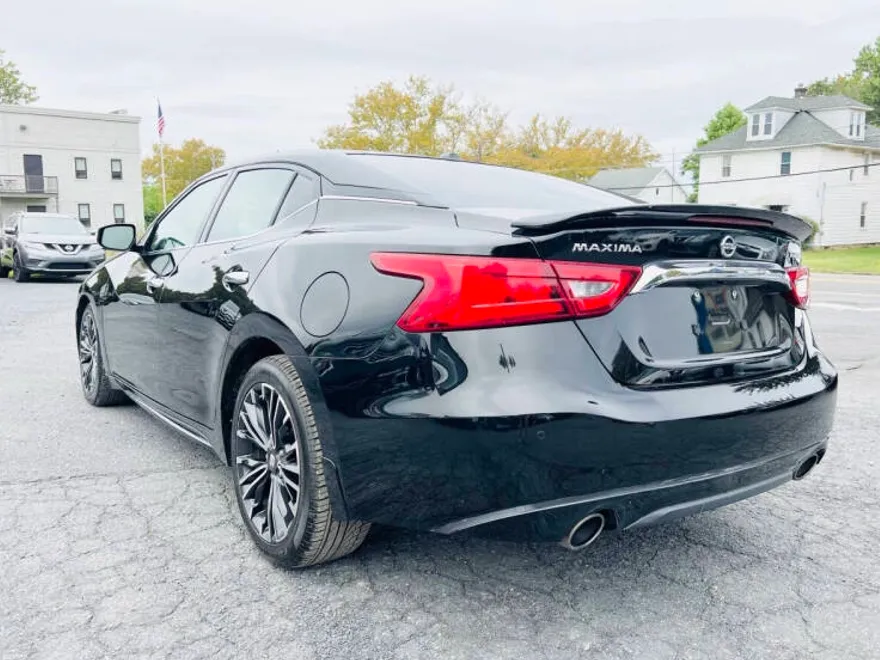2016 Nissan Maxima Platinum photo 1