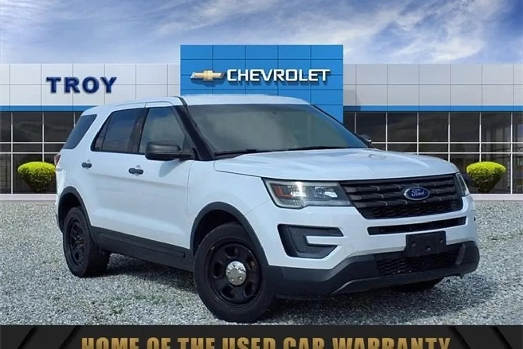 2016 Ford Explorer photo 1