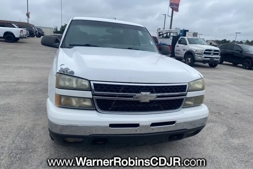 2006 Chevrolet Silverado 1500 LT photo 1