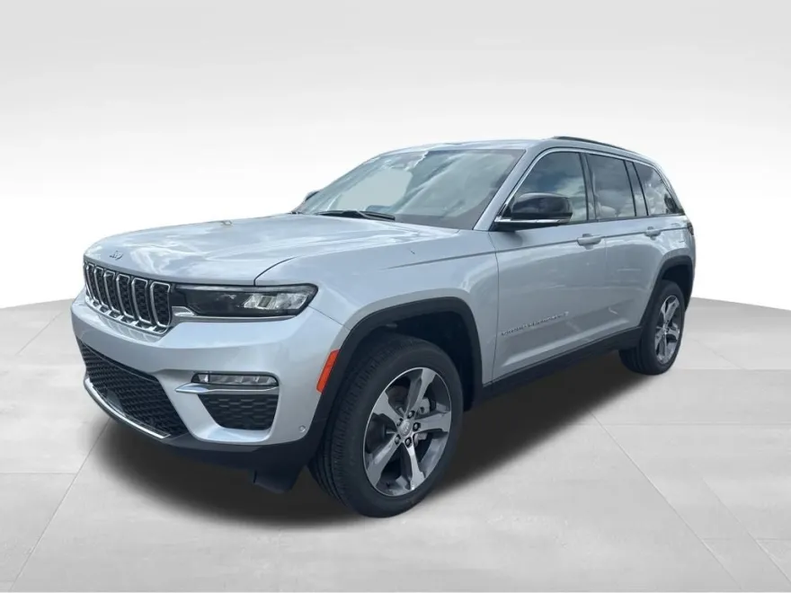 2025 Jeep Grand Cherokee Limited photo 1