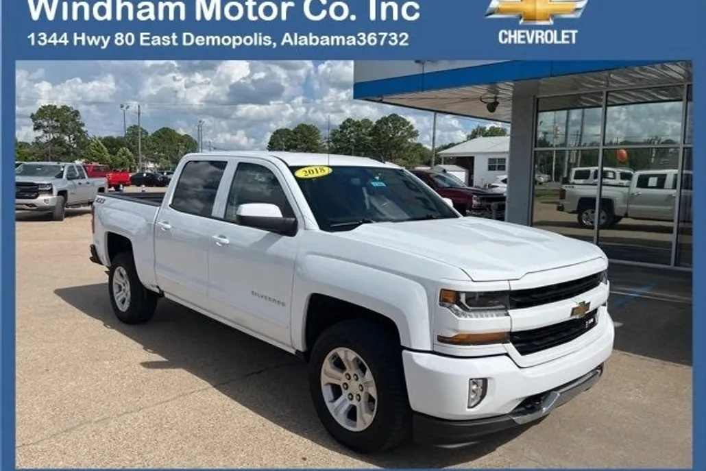 2018 Chevrolet Silverado 1500 LT photo 1