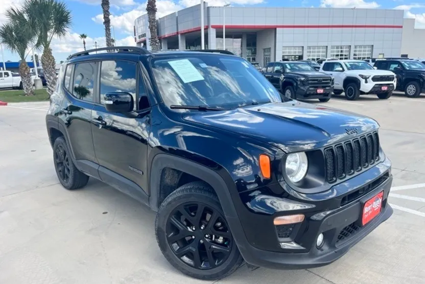 2023 Jeep Renegade Altitude photo 1