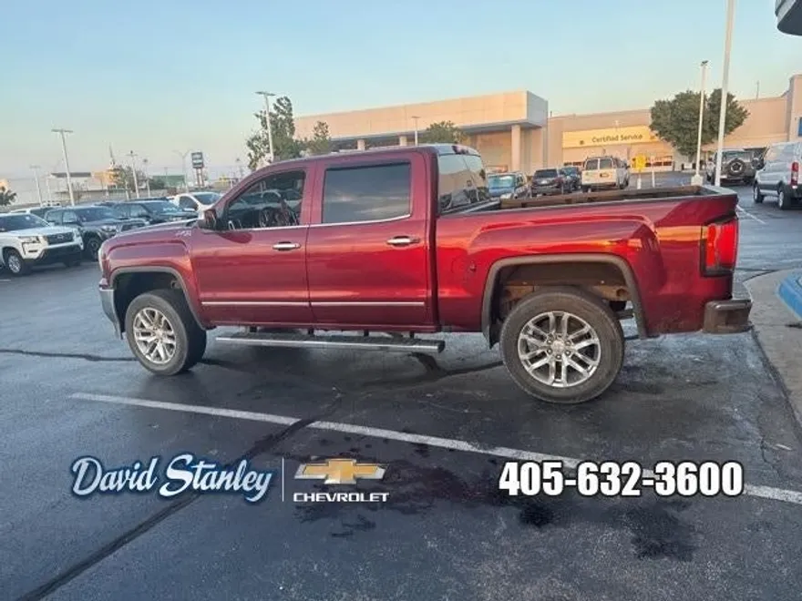 2017 Gmc Sierra 1500 SLT photo 1