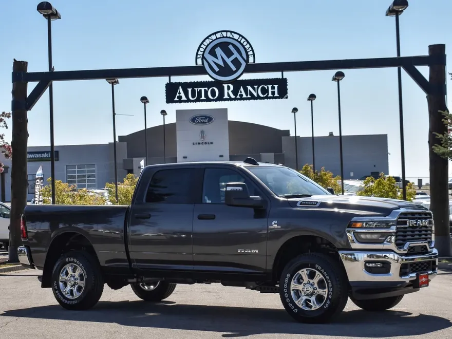 2025 Ram 2500 Big Horn photo 1