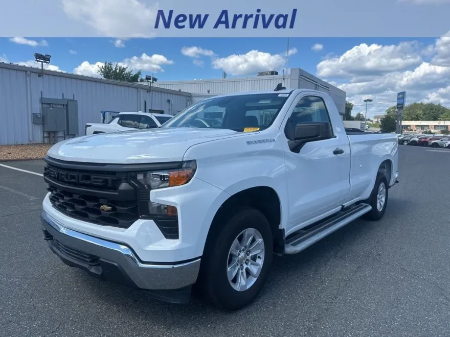 2024 Chevrolet Silverado 1500 photo 1