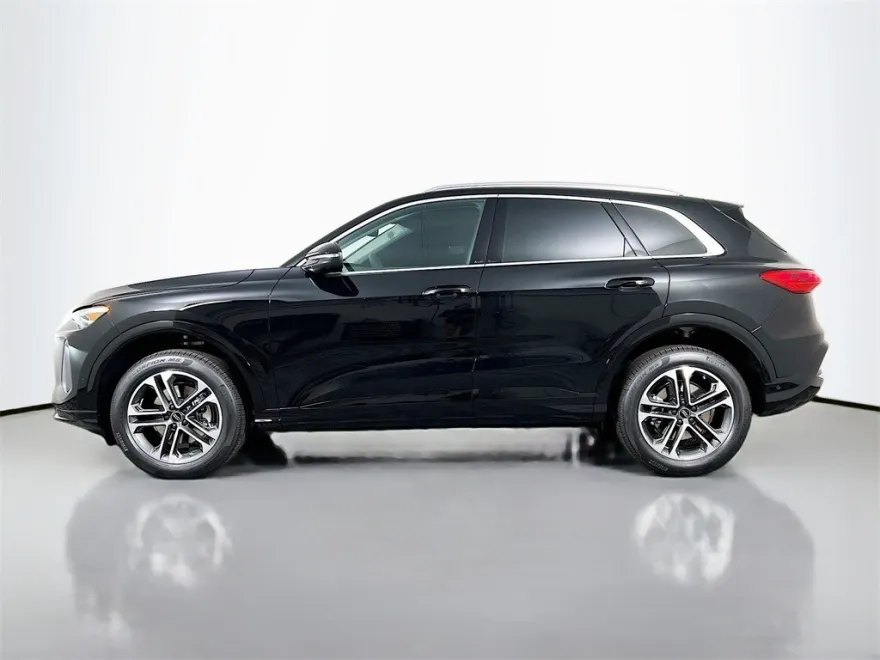 2025 Audi Q5 2.0T Premium Plus photo 1