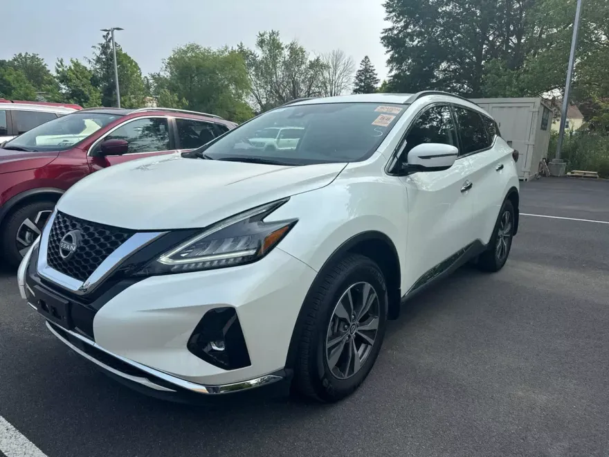 2024 Nissan Murano SV photo 1