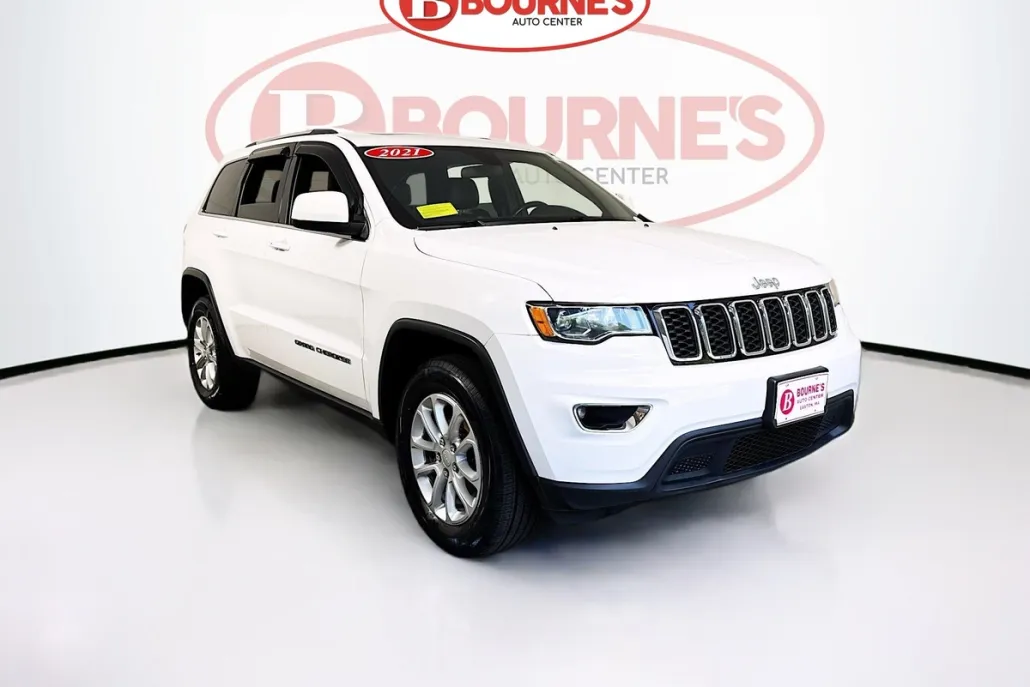 2021 Jeep Grand Cherokee Laredo photo 1