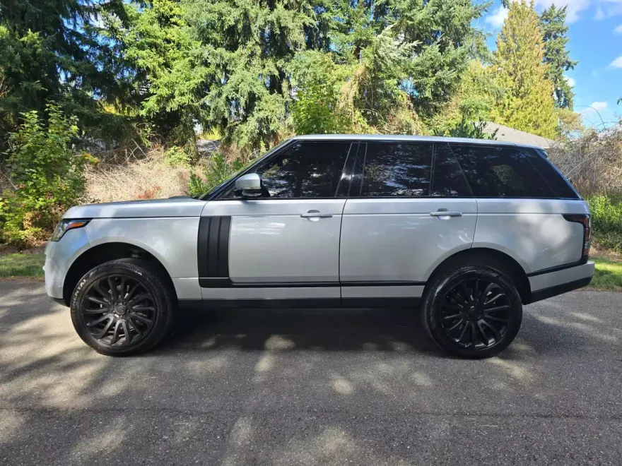 2016 Land Rover Range Rover Supercharged LWB photo 1